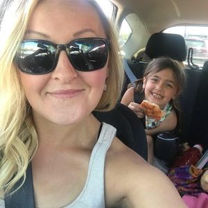 Meet your Posher, Leah